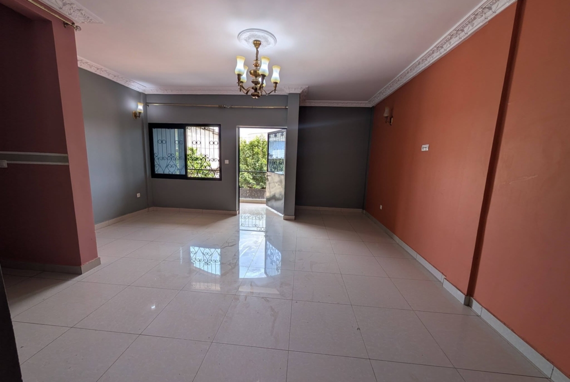 BEL APPARTEMENT À LOUER À YAOUNDÉ ODZA TERMINUS