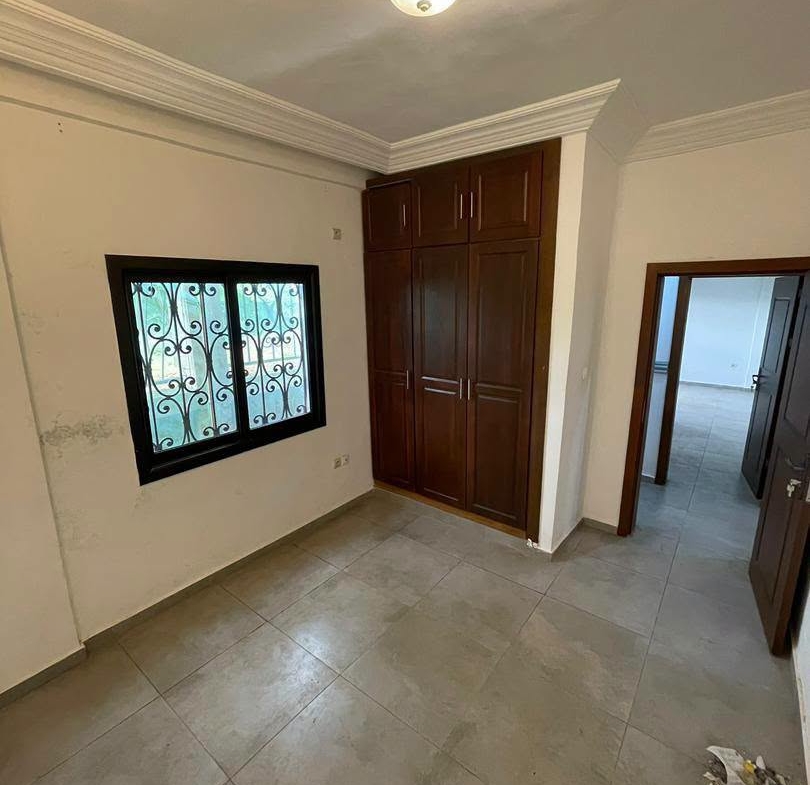 Magnifique appartement 3 chambres à louer à Messamendongo