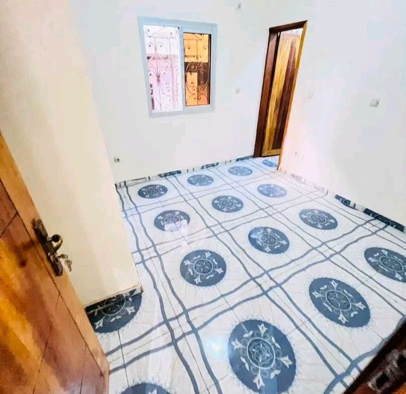 Appartement neuf haut standing 2 chambres Emana 135 000 FCFA