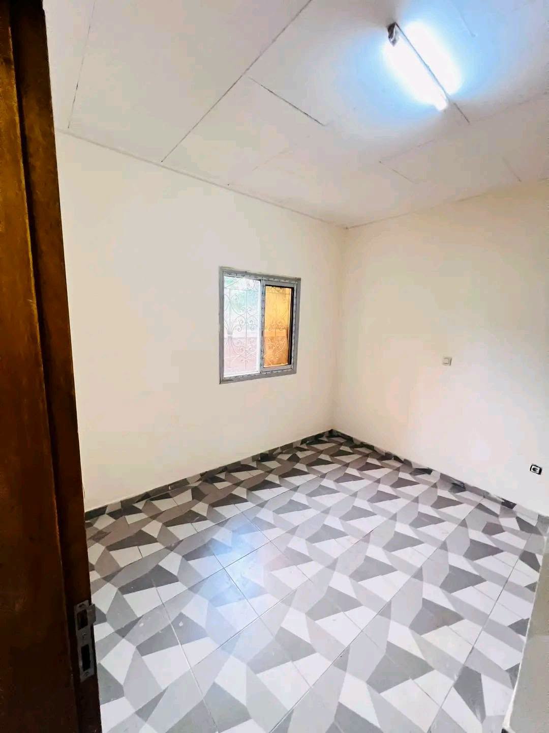 Appartement neuf haut standing 2 chambres Emana 135 000 FCFA