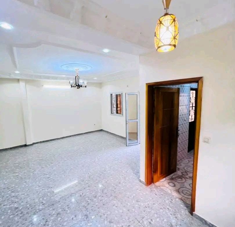 Appartement neuf haut standing 2 chambres Emana 135 000 FCFA