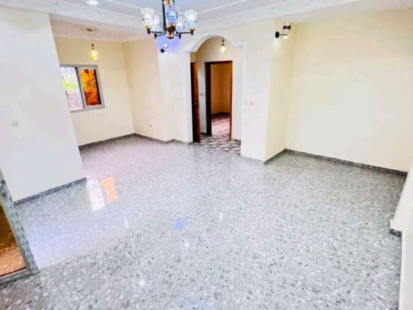 Appartement neuf haut standing 2 chambres Emana 135 000 FCFA
