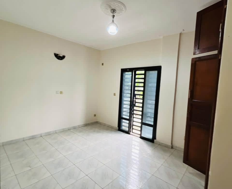 APPARTEMENT DE HAUT STANDING YAOUNDE MVAN