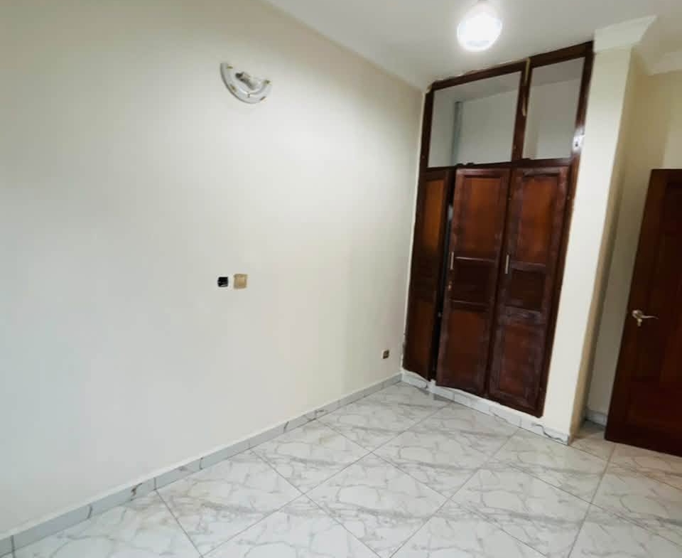 APPARTEMENT DE HAUT STANDING YAOUNDE MVAN