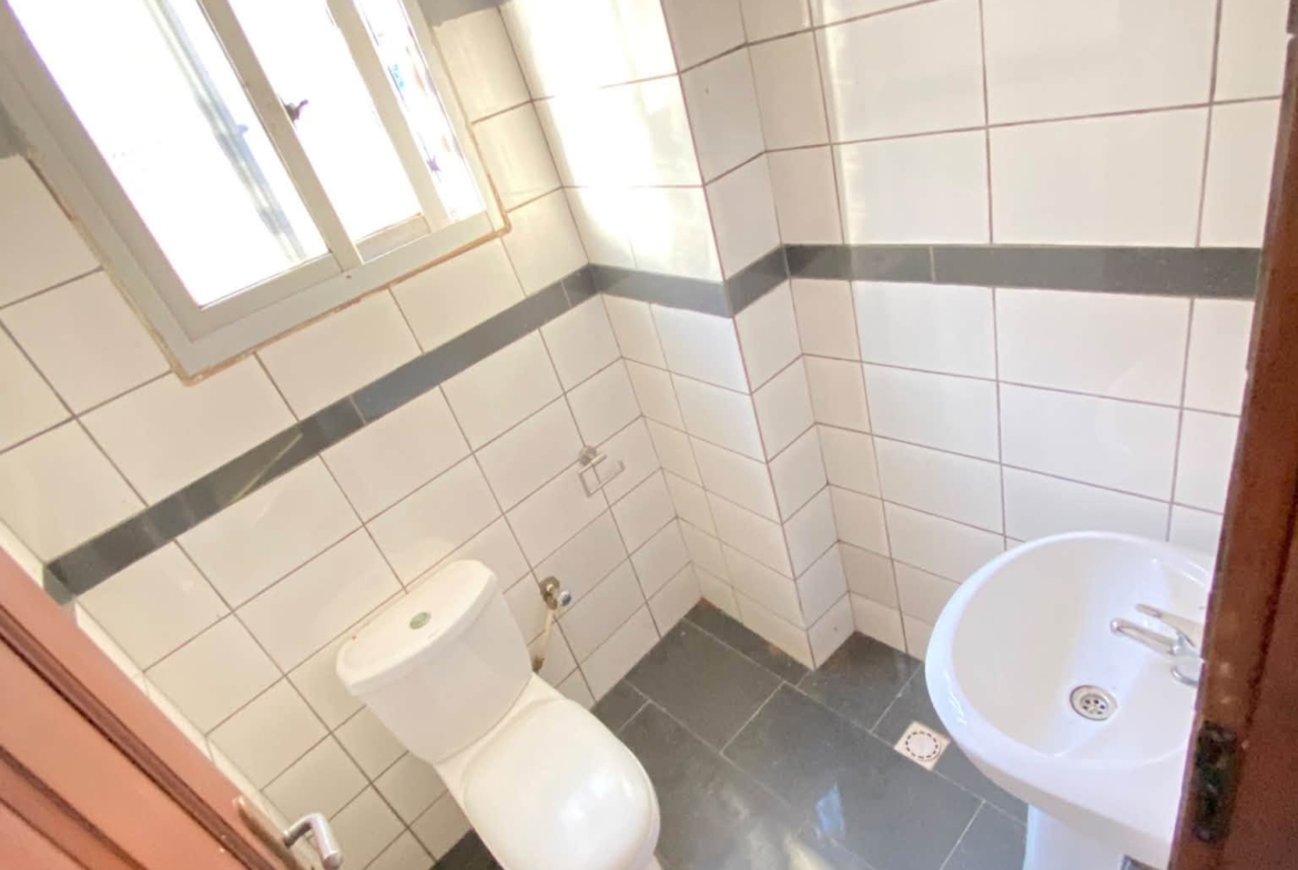 Appartement moderne à louer Nkolbisson Dagobert