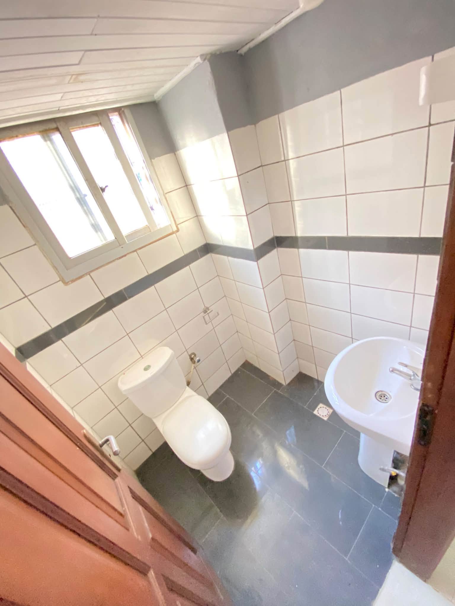 Appartement moderne à louer Nkolbisson Dagobert