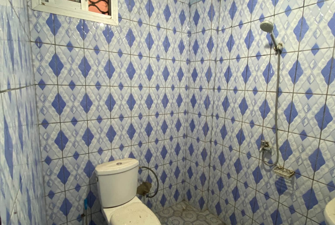 APPARTEMENT MODERNE À LOUER À NOMAYOS 90000 FCFA