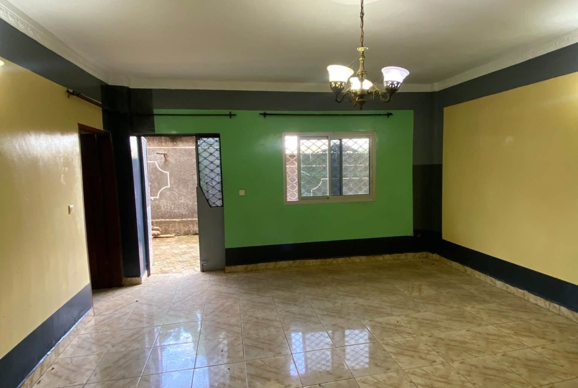 APPARTEMENT MODERNE À LOUER À NOMAYOS 90000 FCFA
