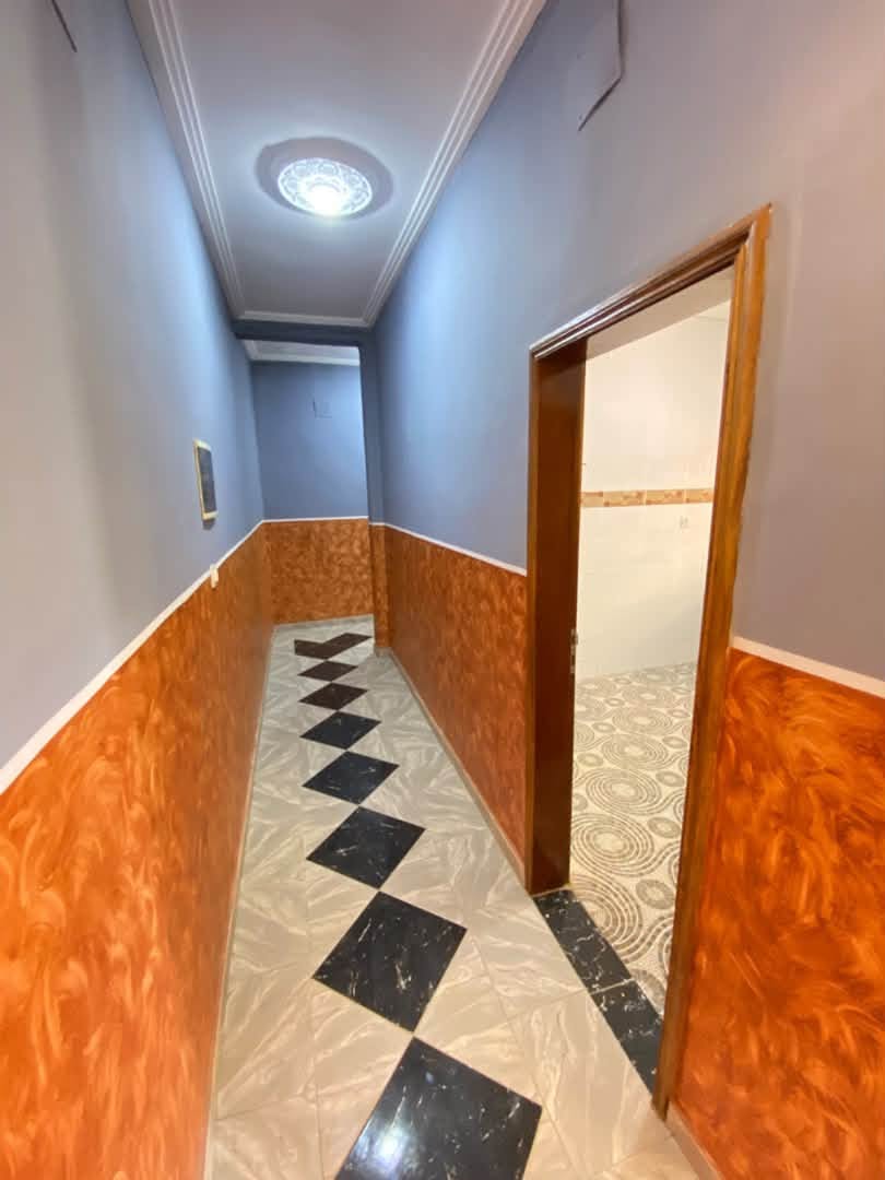 YNNCK_appart_tsimi_211026_clr Appartement moderne haut standing carrefour Tsimi 150000 fcfa