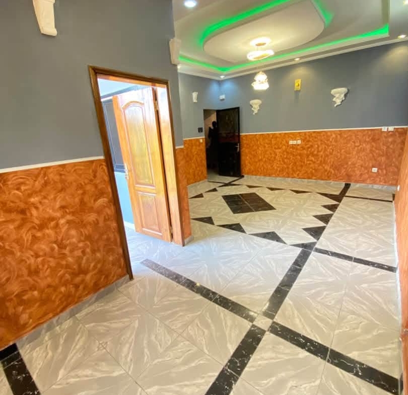 Appartement moderne haut standing carrefour Tsimi 150000 fcfa