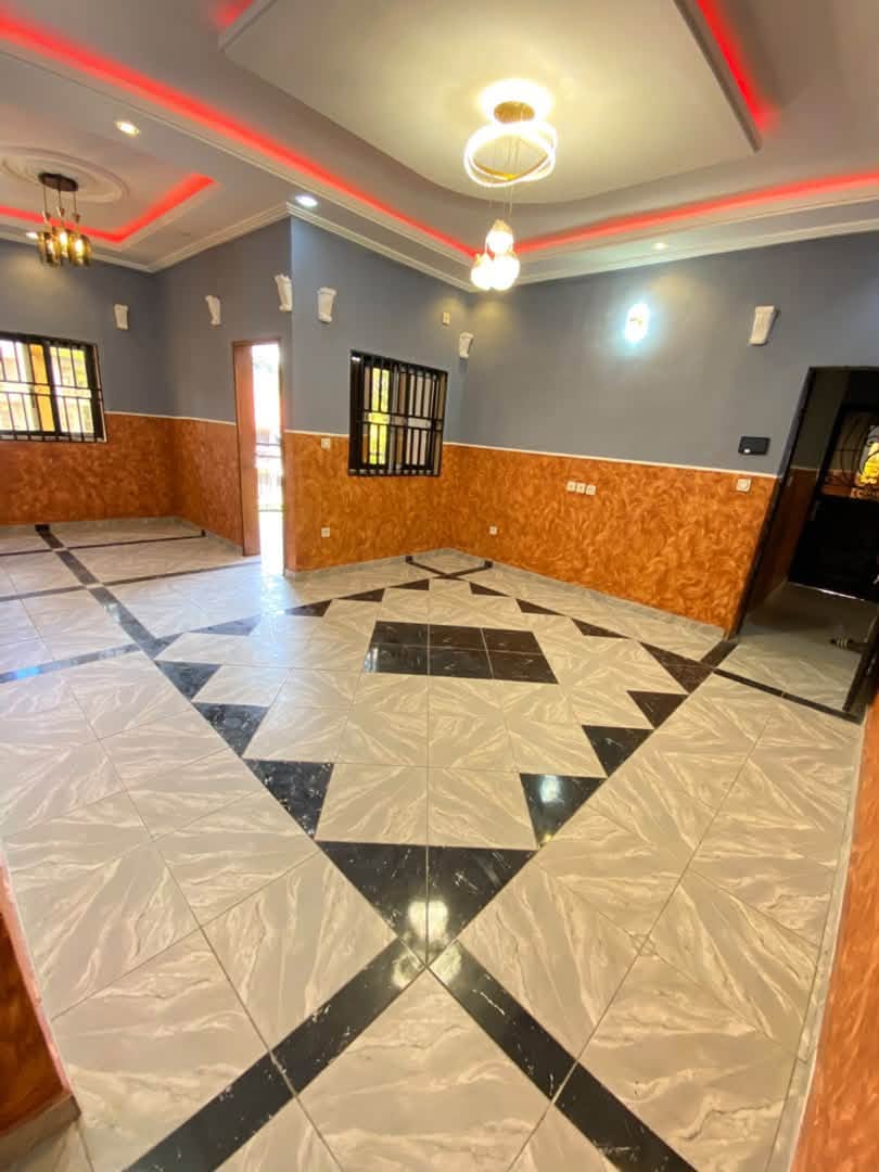 YNNCK_appart_tsimi_211026_sln2 Appartement moderne haut standing carrefour Tsimi 150000 fcfa